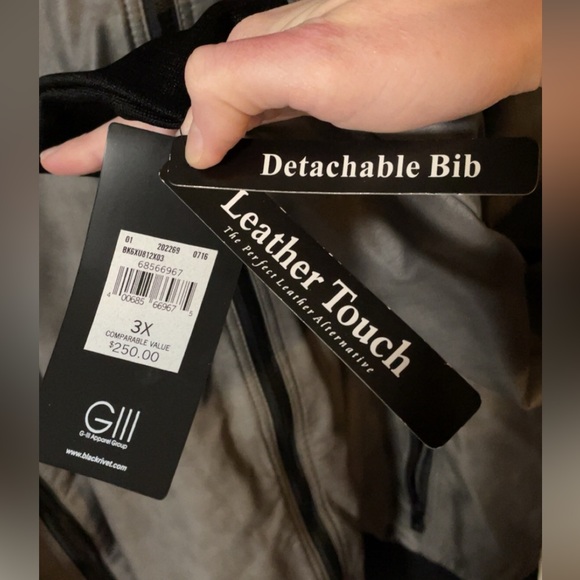 Black Rivet jacket! In excellent condition, only worn once to try on! - Picture 2 of 5